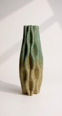 Dalga Formlu Uzun Seramik Vazo